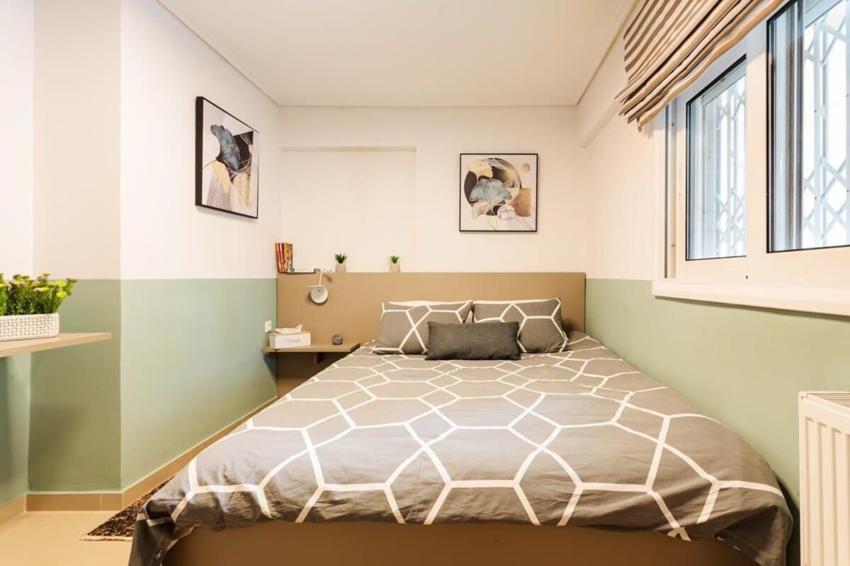 Kalamata Lime Studio - Cozy Gem With Private Parking エクステリア 写真