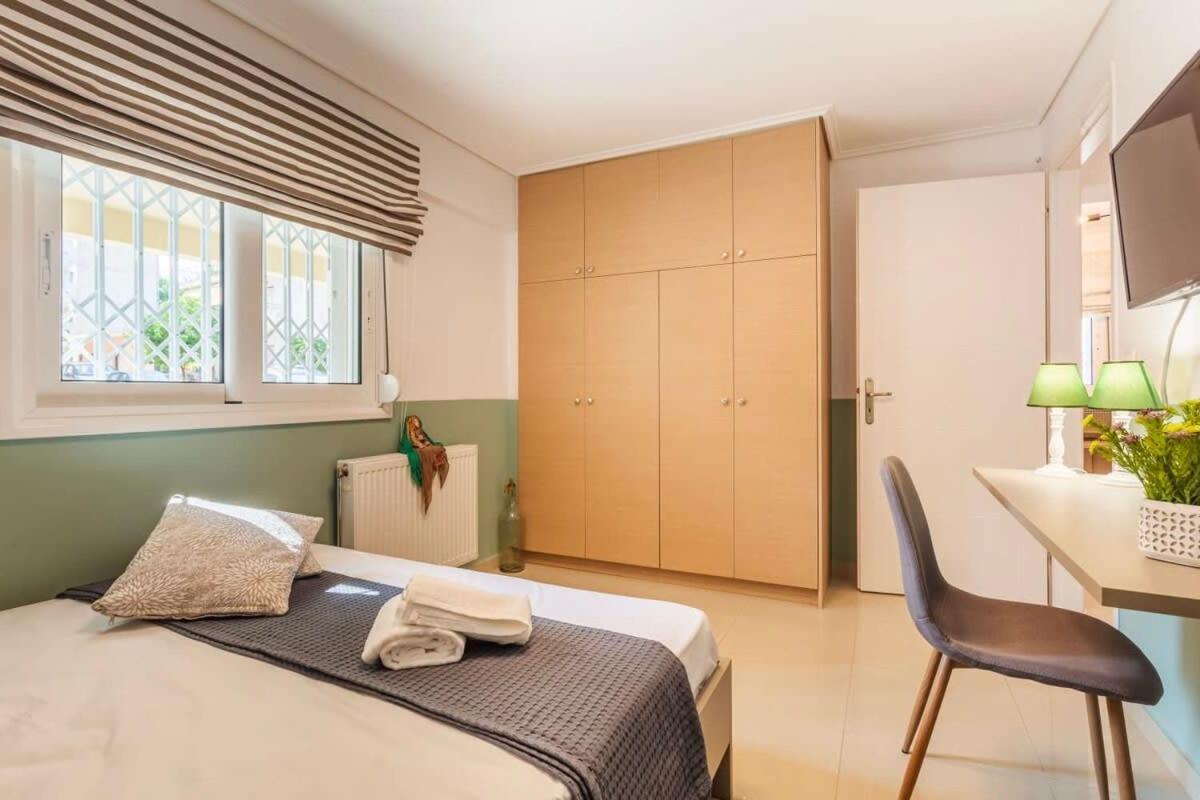 Kalamata Lime Studio - Cozy Gem With Private Parking エクステリア 写真