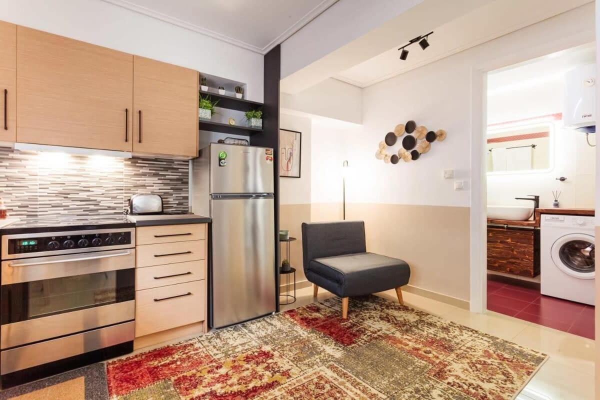 Kalamata Lime Studio - Cozy Gem With Private Parking エクステリア 写真